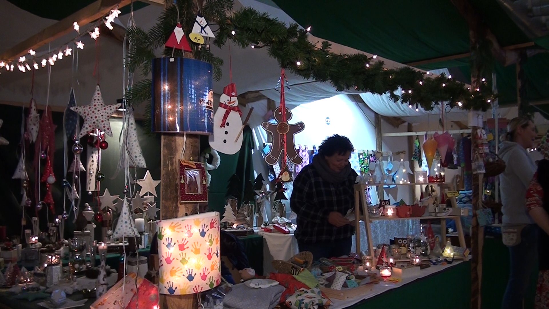 Adventsmarkt in der Sälzerhalle 2017