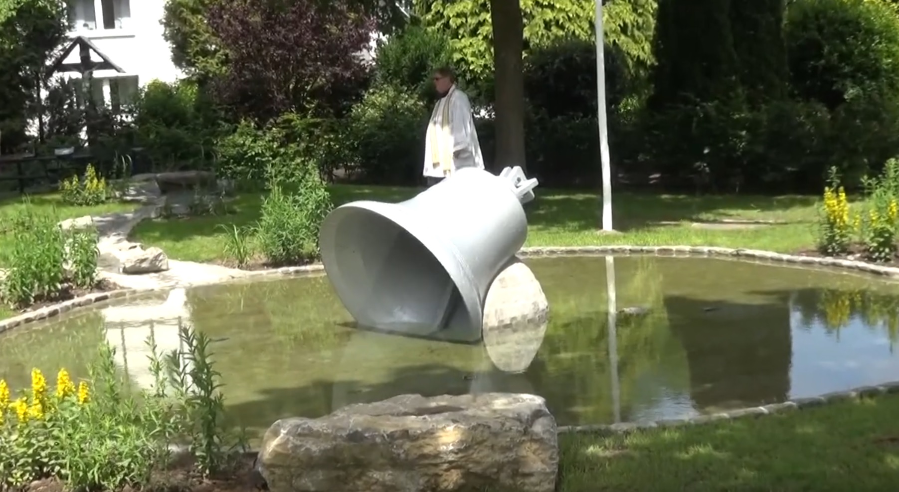 Thüler Glockenbrunnen in neuem Glanz