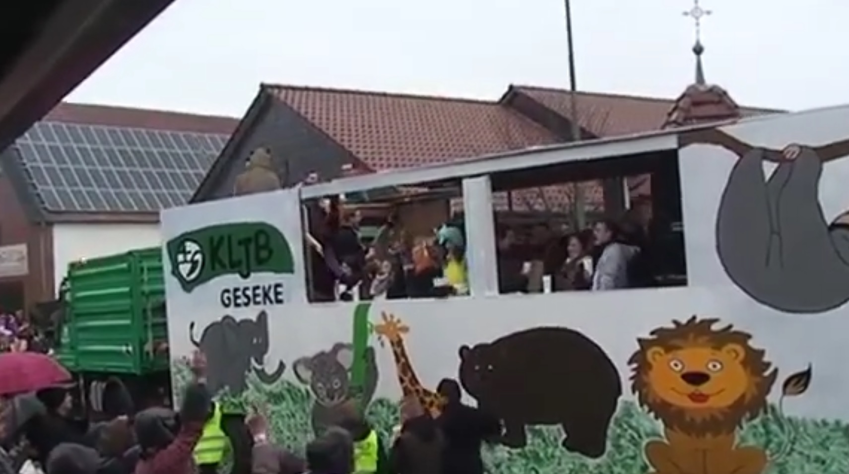 Archivperlen: Karnevalsumzüge in Scharmede